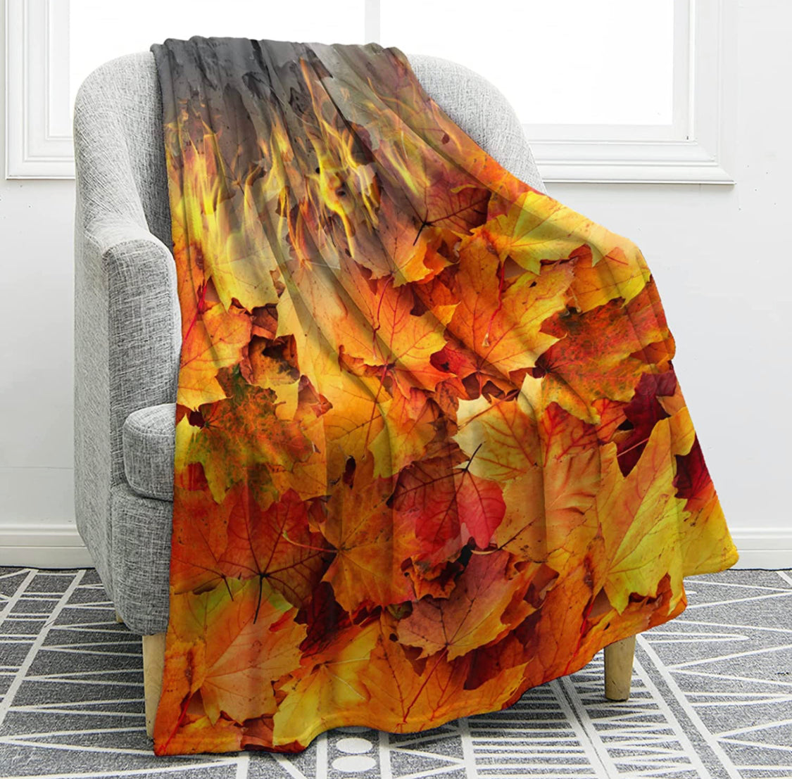 HOME - Maple Leaves Throw Blanket